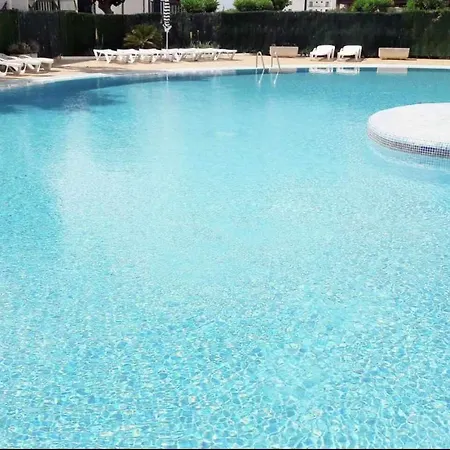Bajo Con Piscina Macarella Apartment *